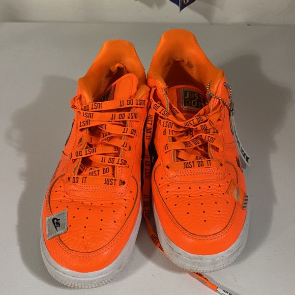 Nike Air Force One Just Do It. Pack Orange. - Picture 2 of 11